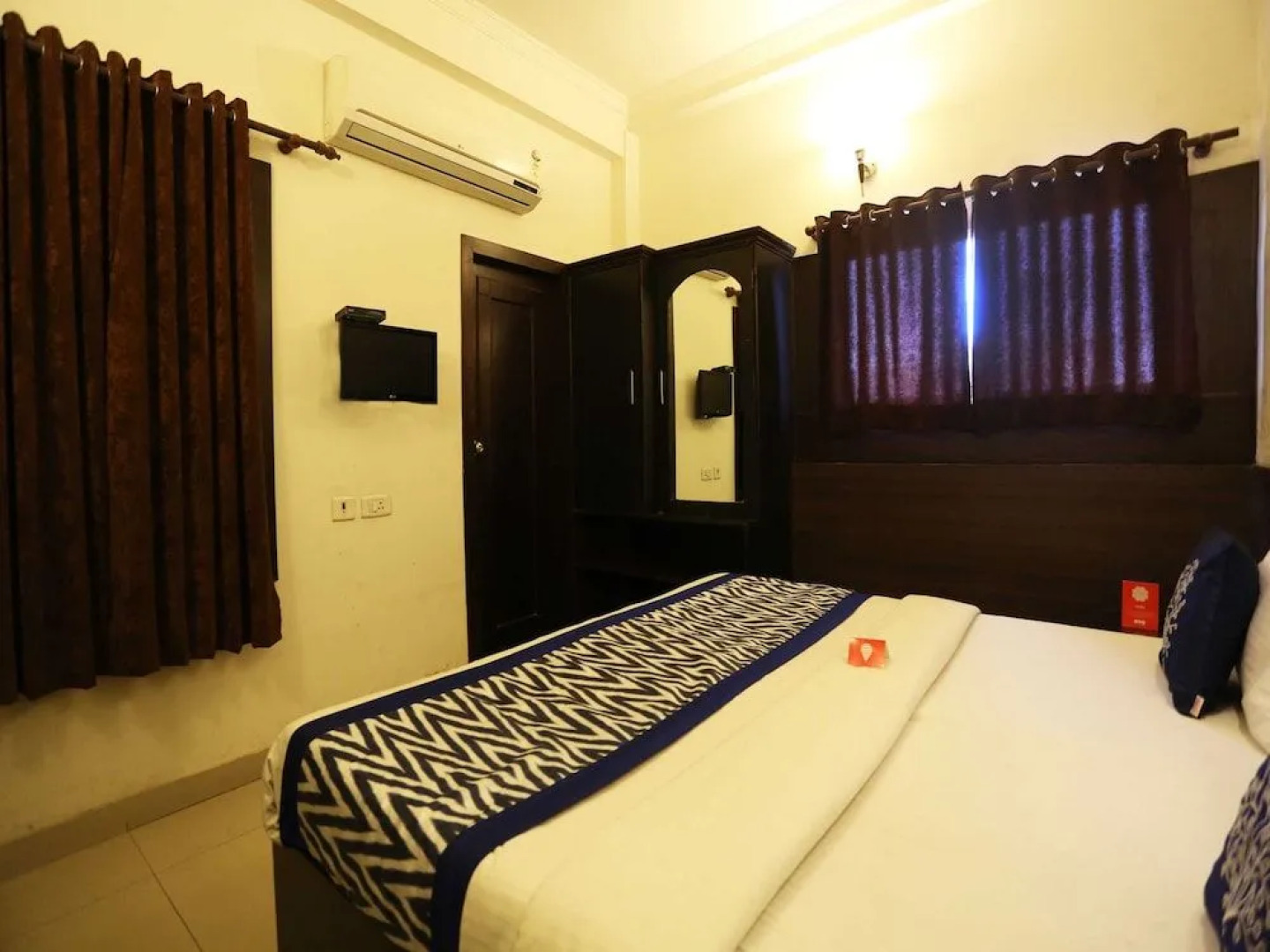 OYO Falgship 11668 Hotel Good Times