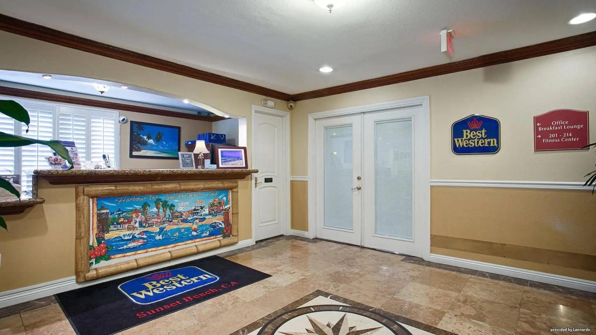 Best Western Harbour Inn & Suites Huntington - Sunset Beach