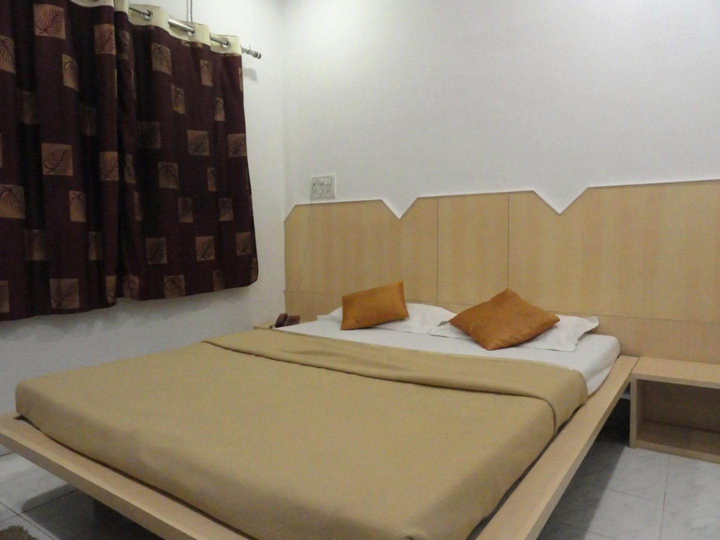 OYO 1959 Hotel Raj