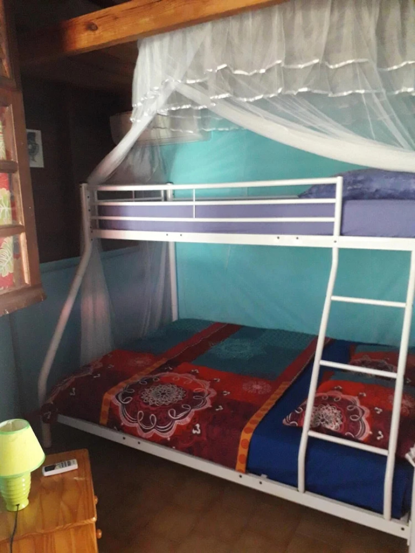 House With 2 Bedrooms in Sainte-anne, With Furnished Terrace and Wifi