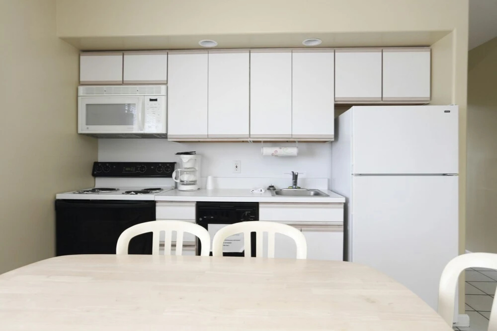 Riviera Resorts & Suites