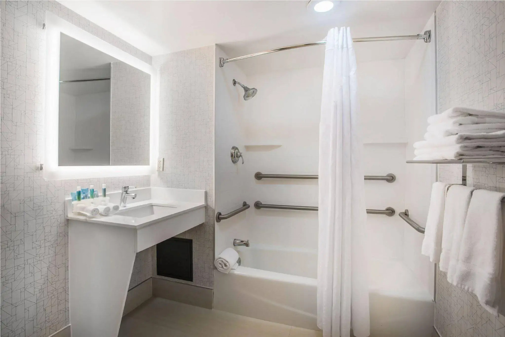 Holiday Inn Express Albany Downtown