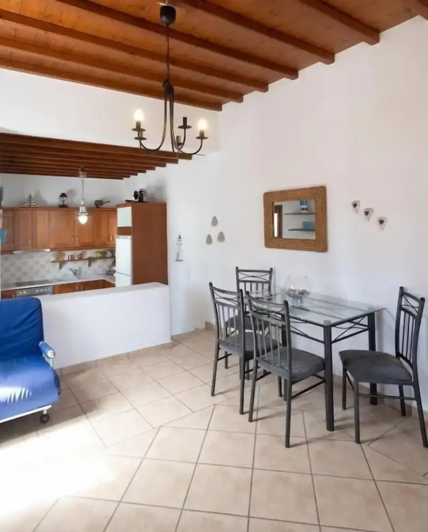 Elegance 2 Bedroom Escape in Psarou