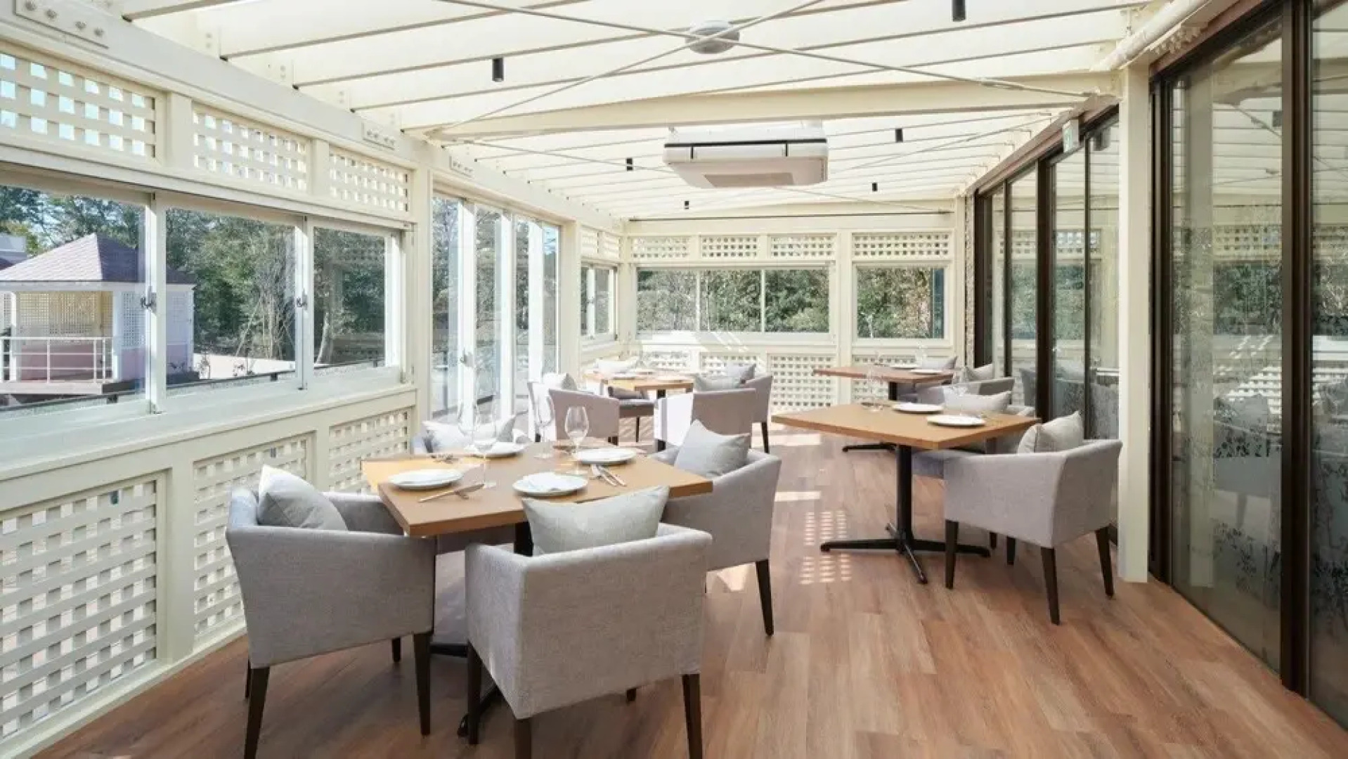 Adventures Island Koyaruzawa Lodge