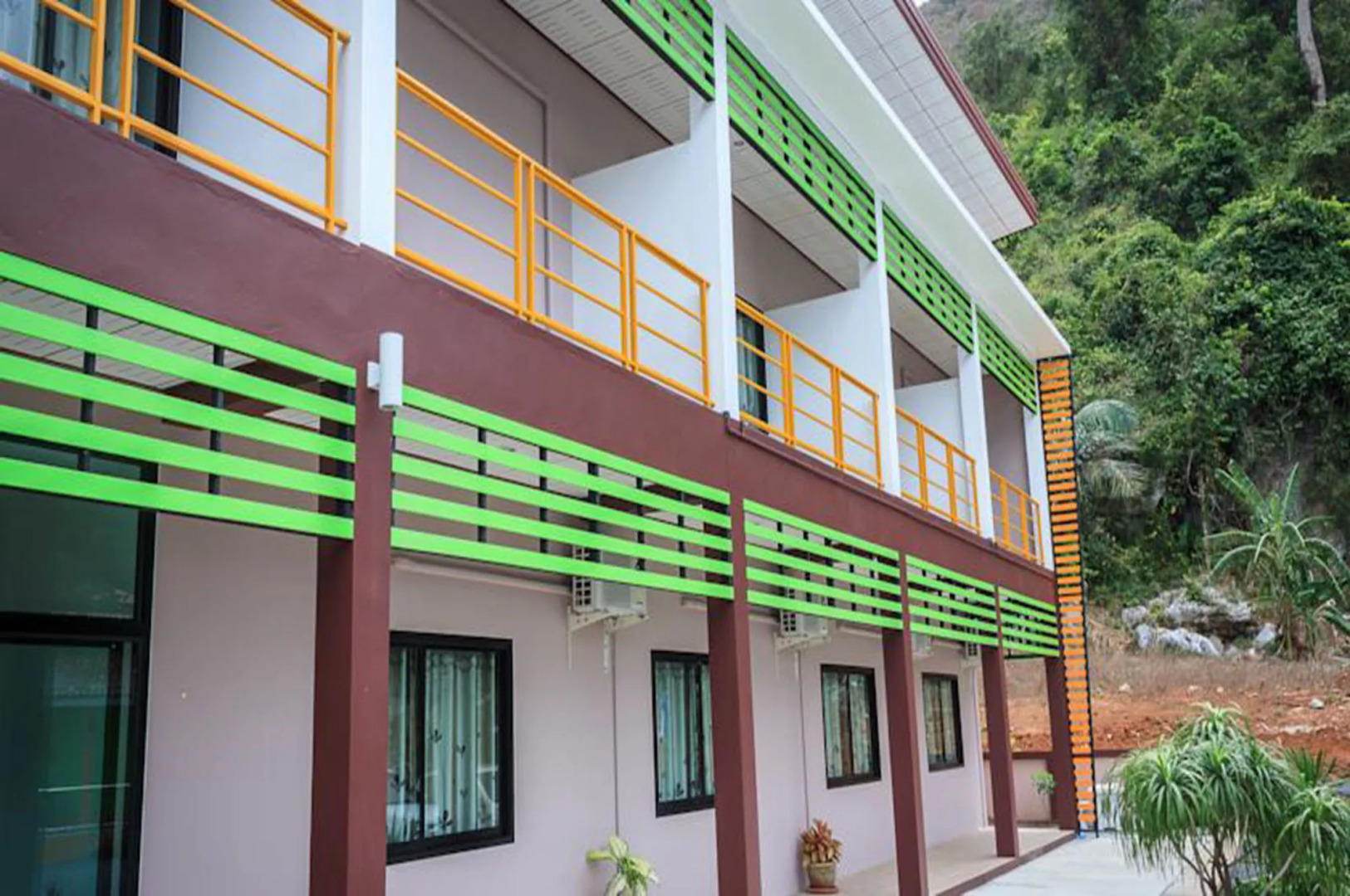 Chaison Hill Resort Khanom