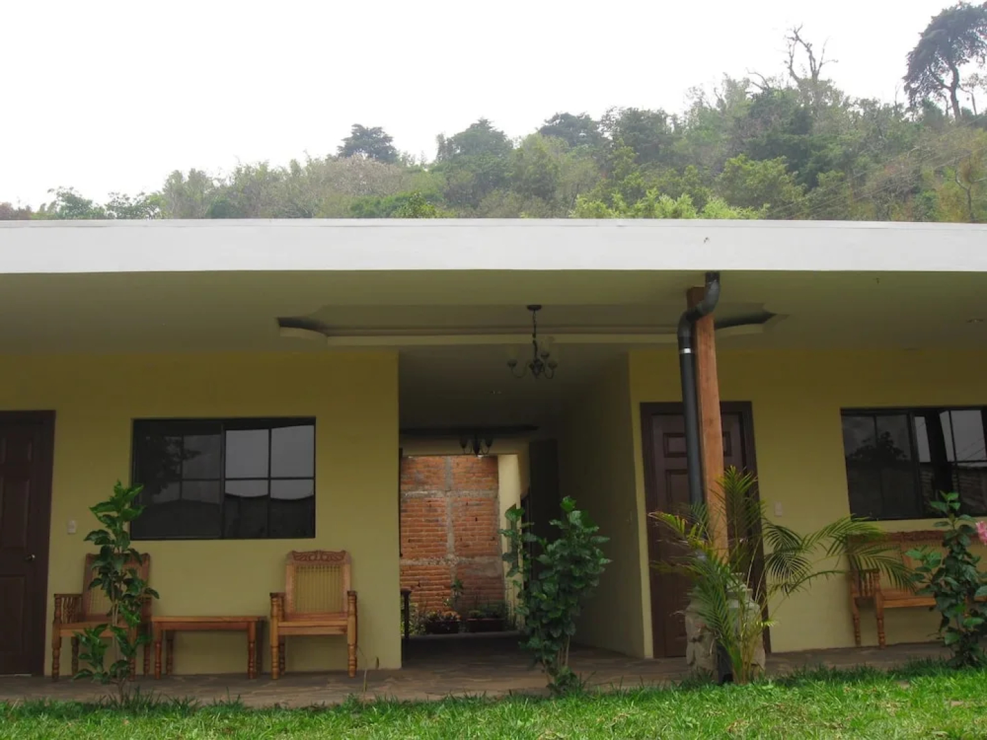 Hotel Raices
