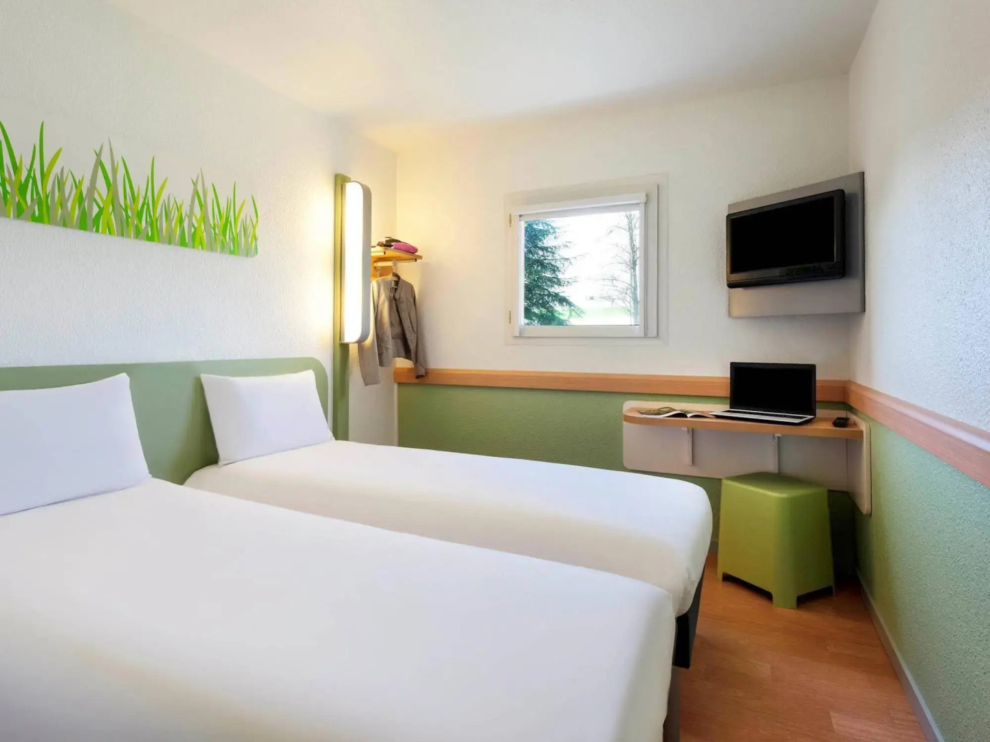 ibis Budget Pau Est