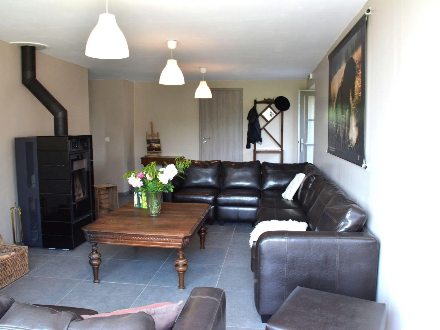 Charming Farmhouse With Large Terrace