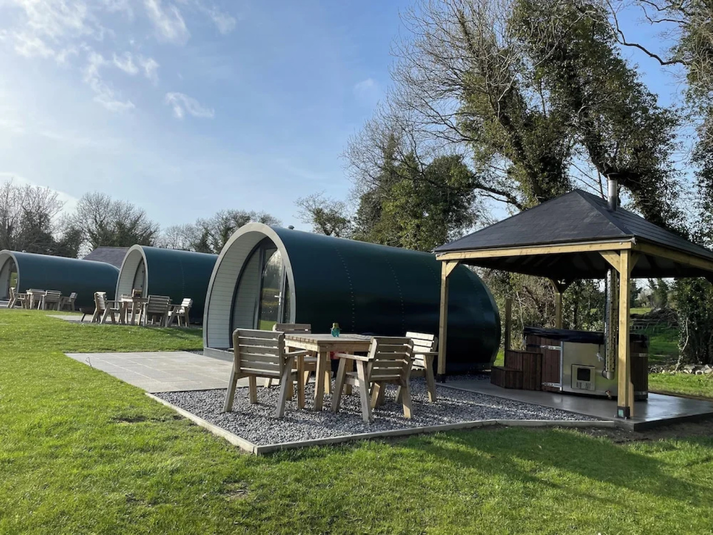 Kinelarty Luxury Glamping Pods
