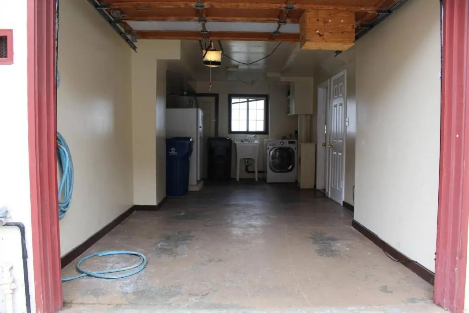 3 BD 2 Bath House, Walkable To Bart, Free Parking, Views