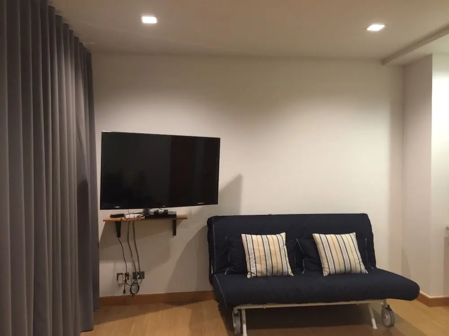 Baan Sandbox Pattaya Beachfront Villa