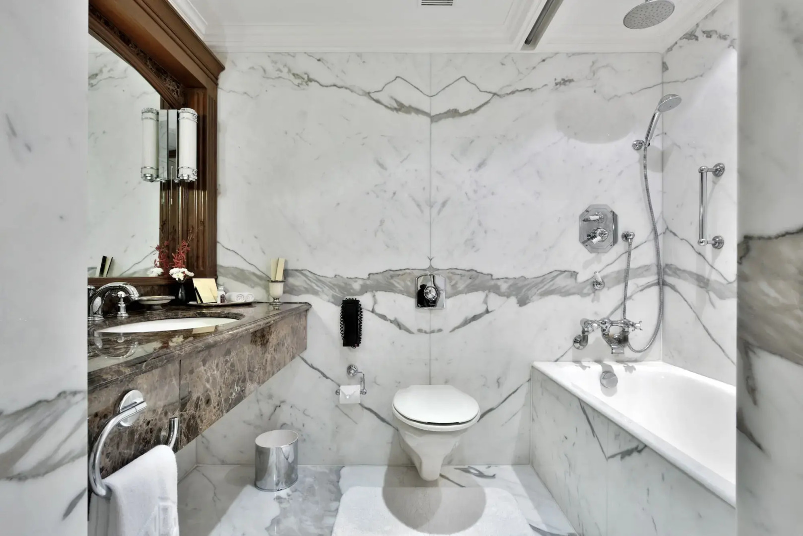 Taj Mahal, New Delhi