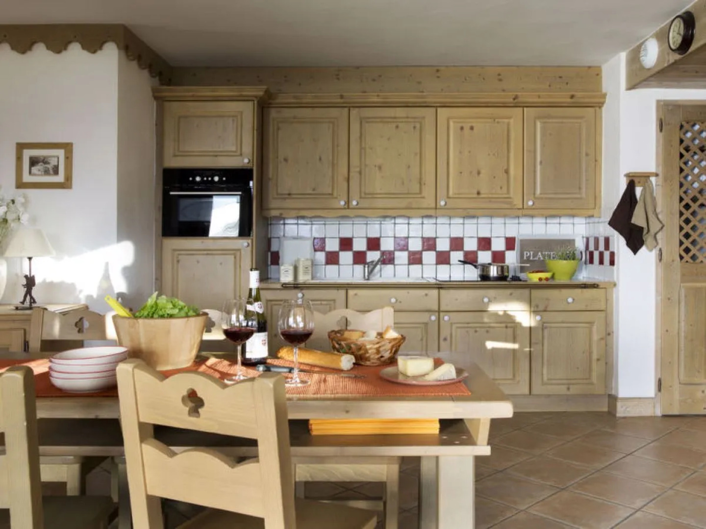 CGHRiÂ©s&Spa Hameau Pierre Blanche(LHU100)