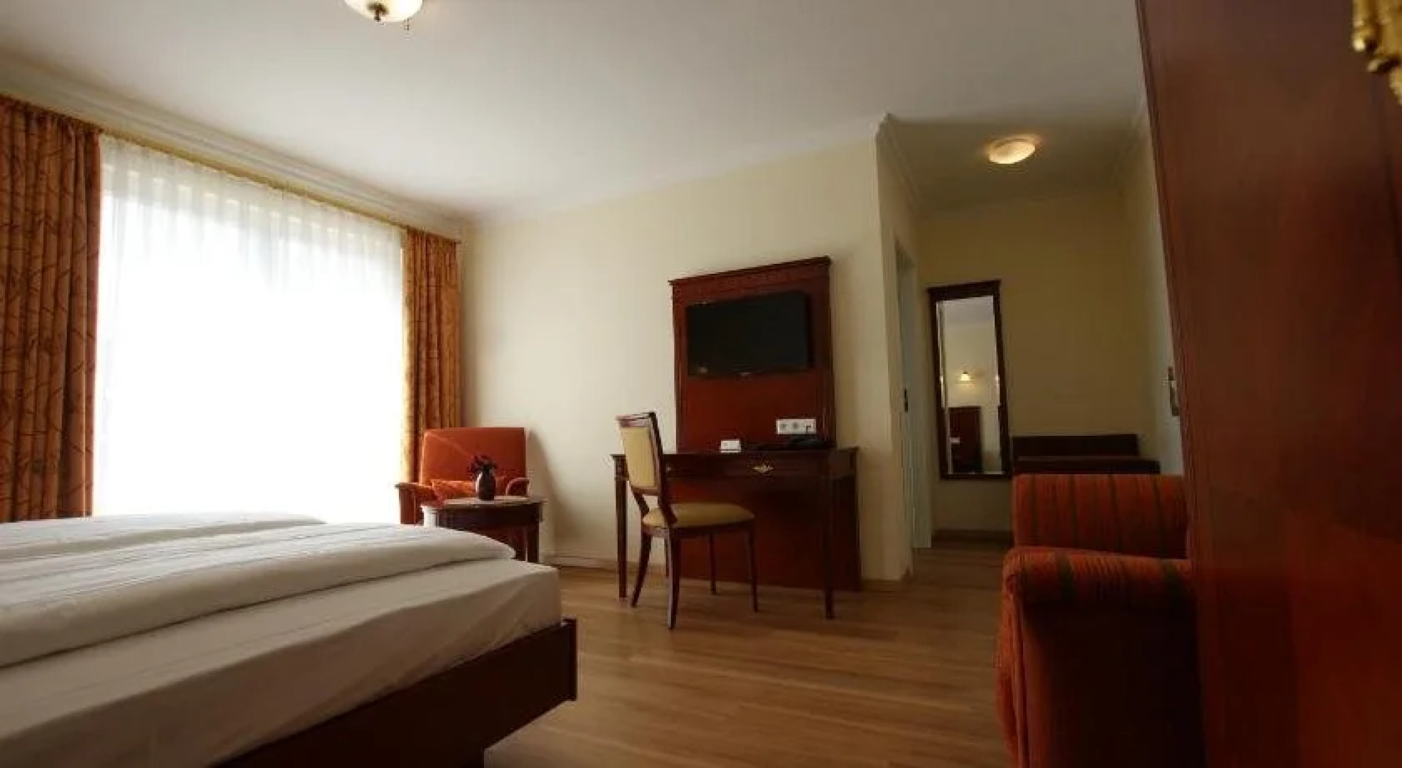 Waldcaf Hotel Restaurant