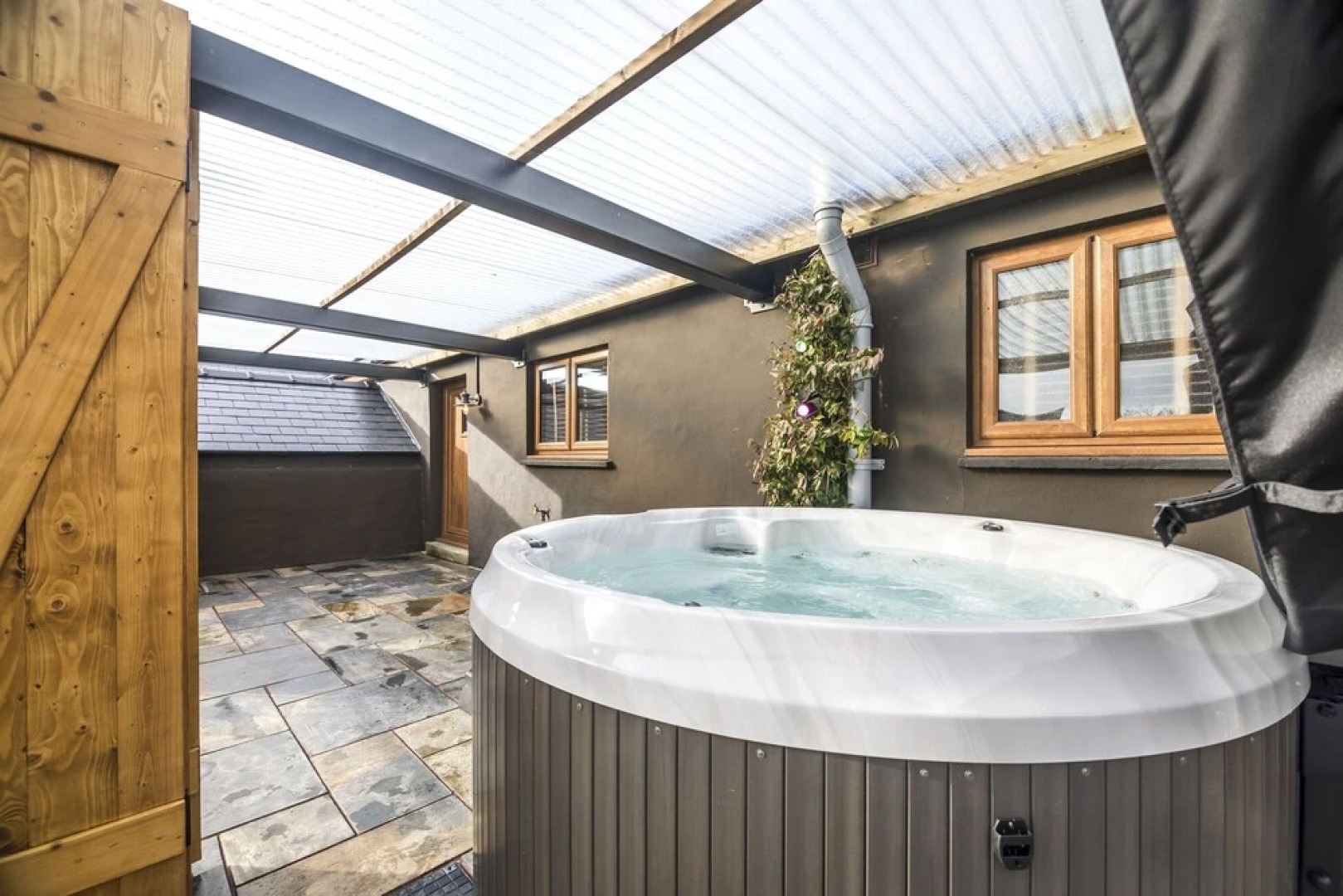 Lavender - Luxurious Barn Conversion