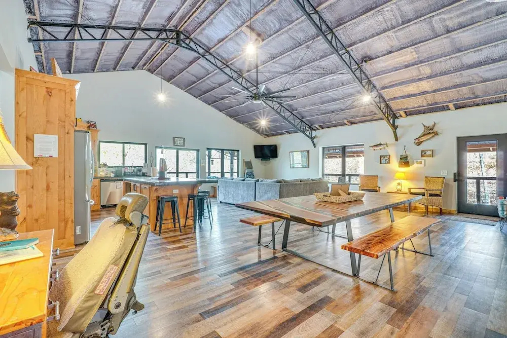 Beaver Lake Home on 3 Acres w/ Lake Access!