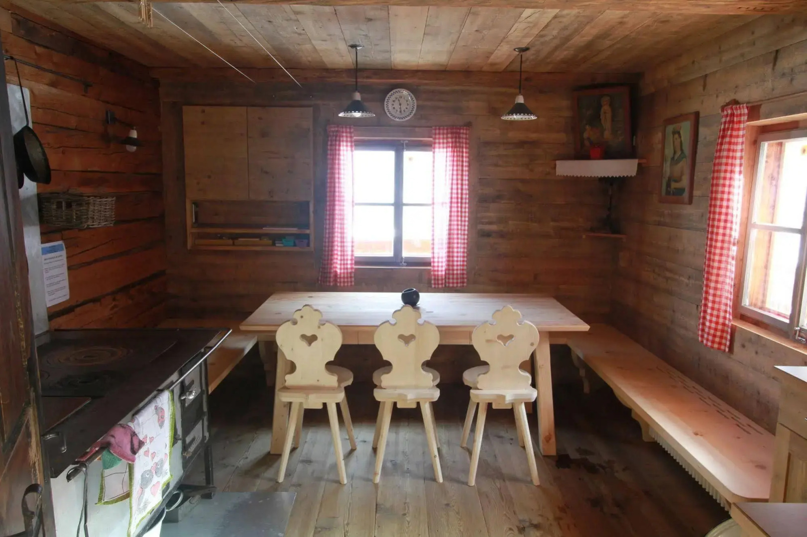 Ferienwohnungen am Berg - Almhütte Alfen