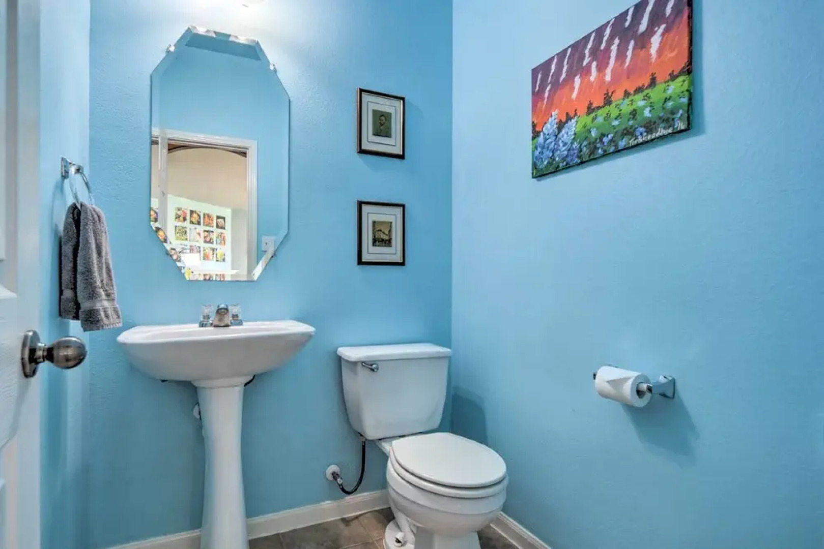 Centrally Located Kyle Home: Walk to Pool & Park!