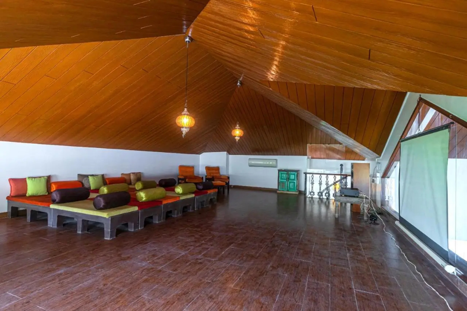 Saffronstays Casa Del Palms