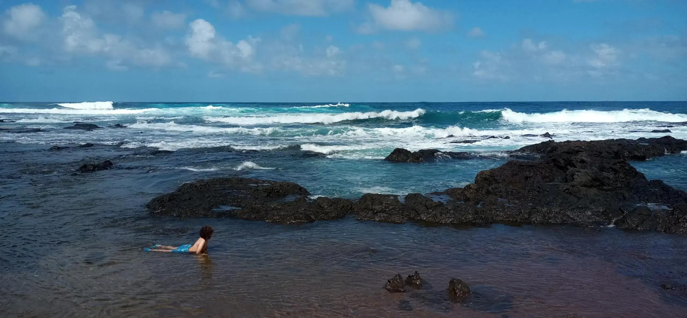 Playa Y Montaña: Naturaleza Y Armonía