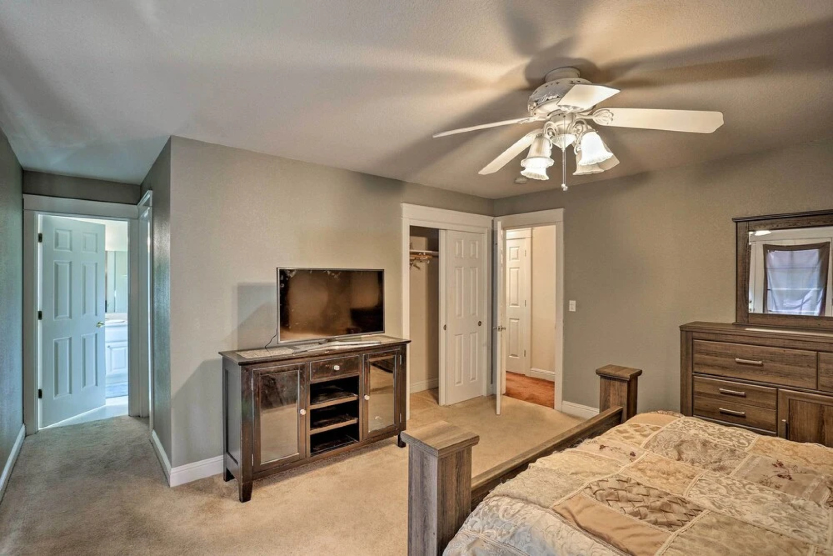 Spacious Downtown Chico Home ~ Half Mile to Csu!