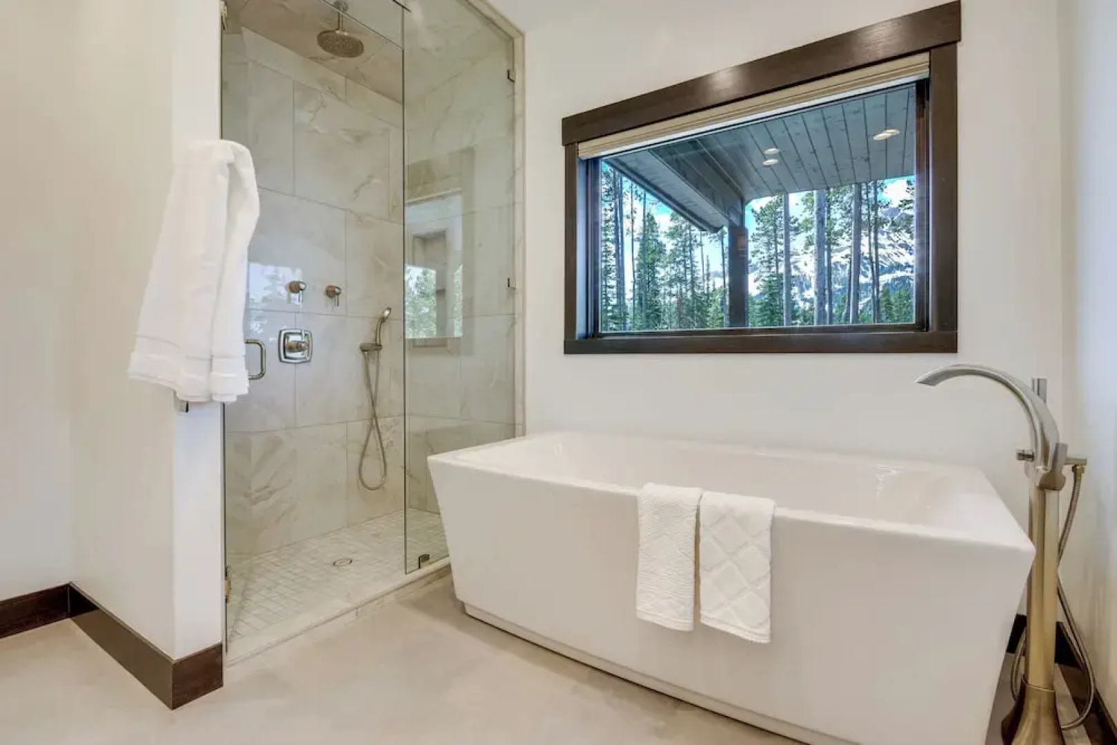 2 Mi to Big Sky Resort: Luxe Mtn-view Retreat!