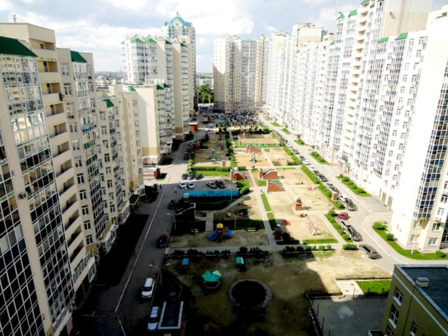 Maksim - Zhk Bazhovsky Apartments