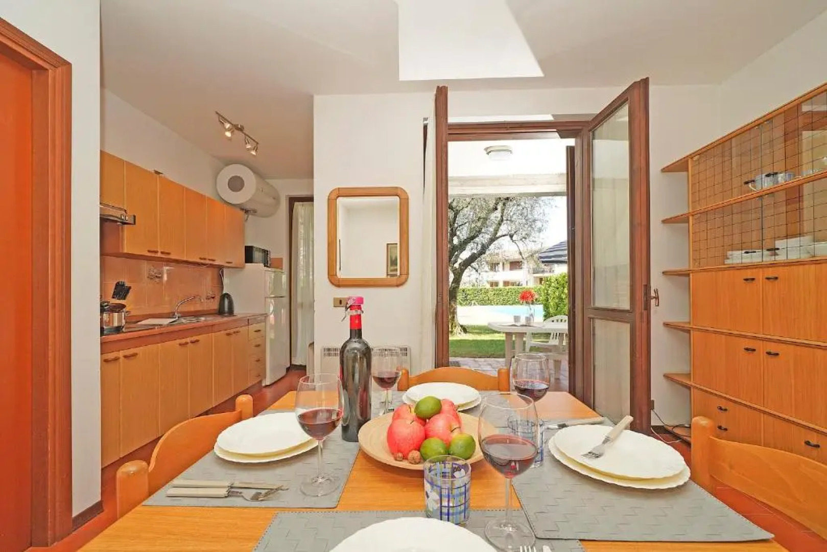 Lina's Apartment  in Moniga del Garda