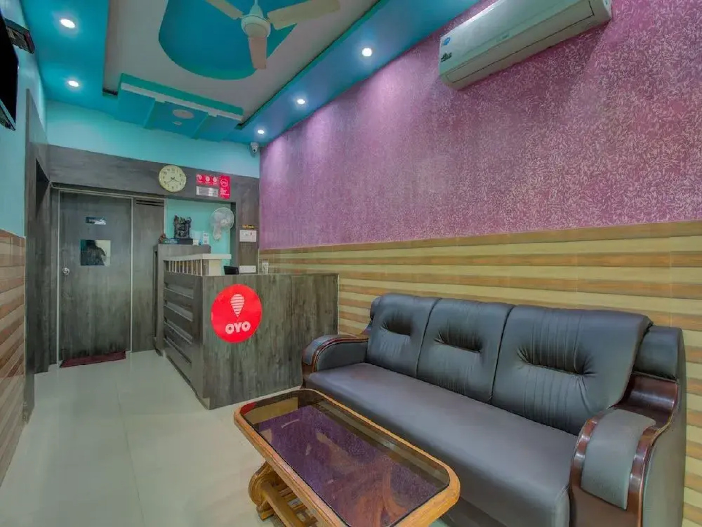 Oyo 22376 Hotel Delight