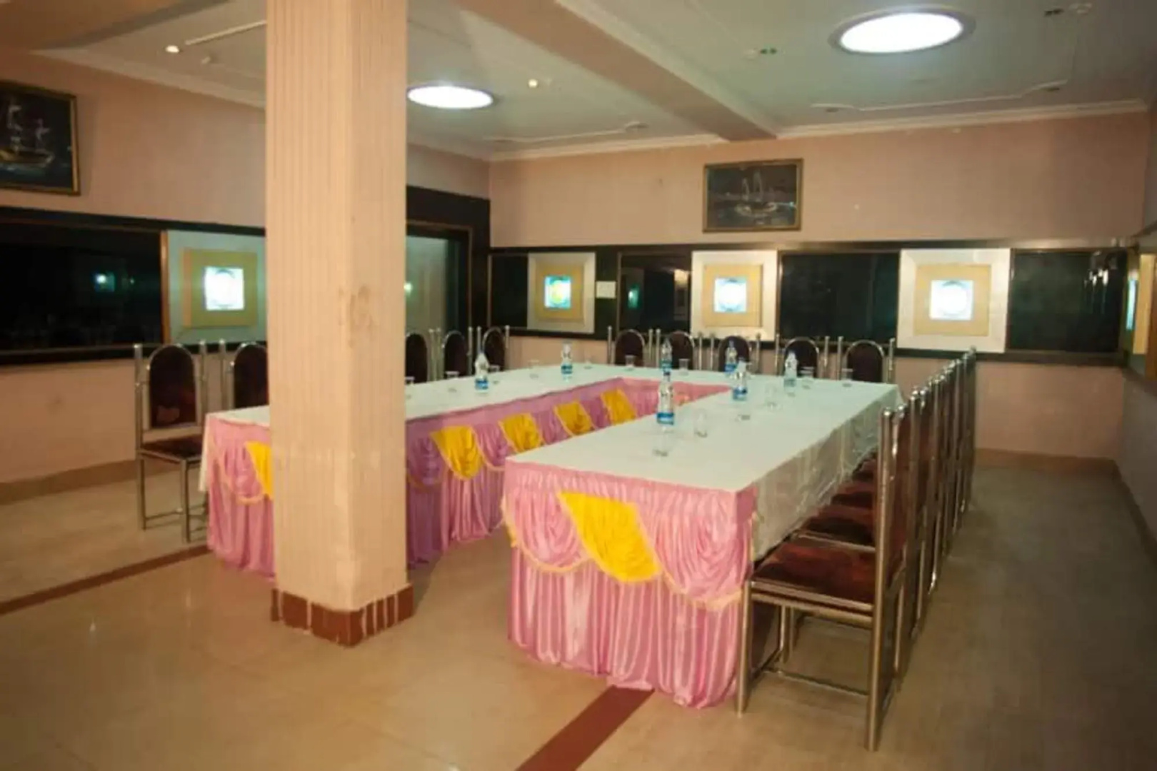Hotel Micro Continental