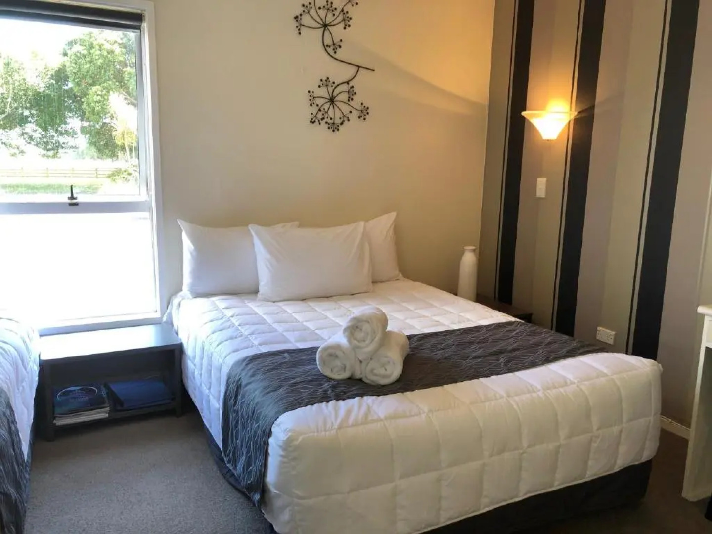 Asure Saddle and Sulky Motor Lodge