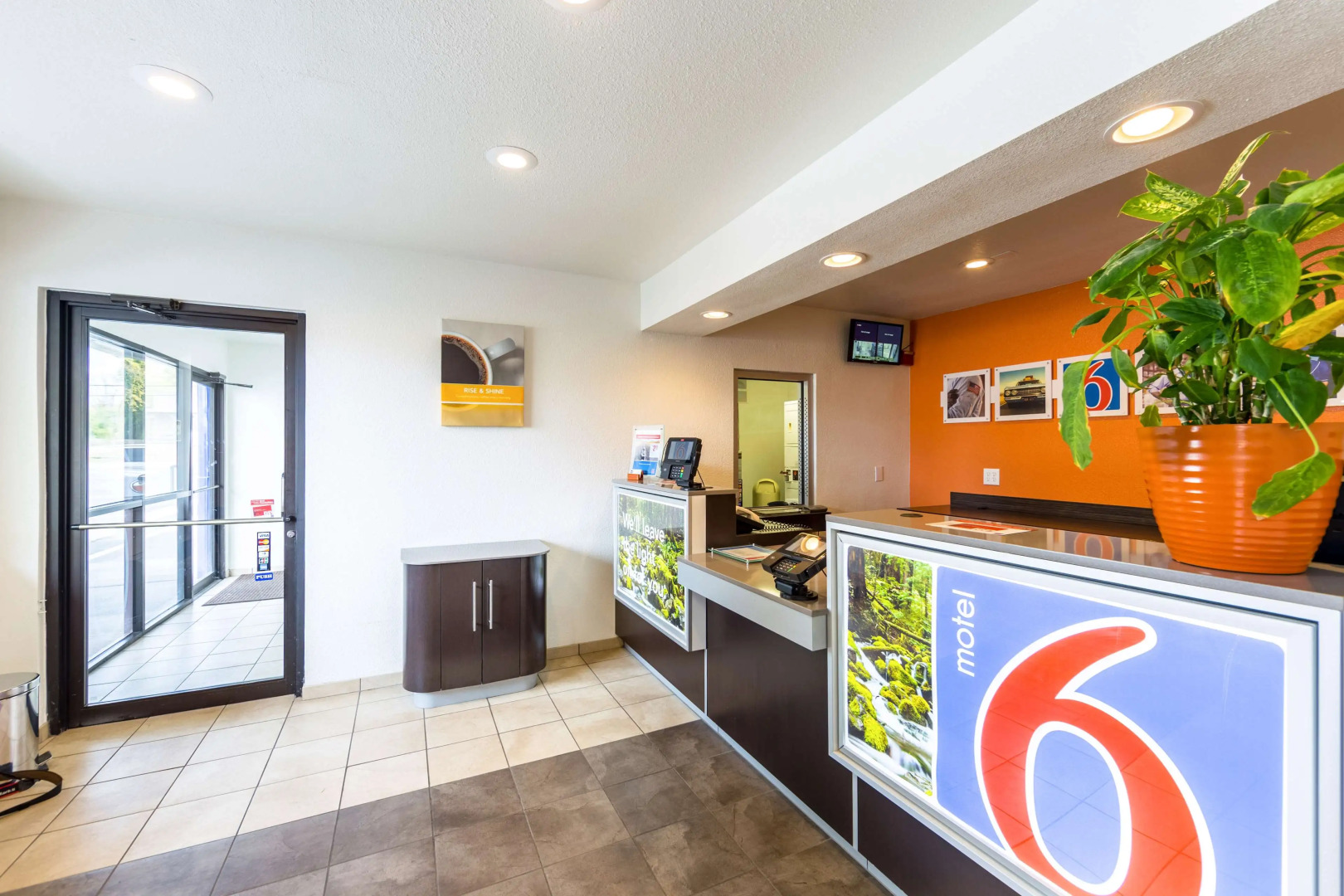 Motel 6 Klamath Falls, OR