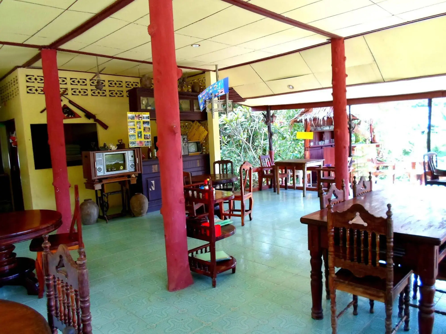 Baan Rimnam Resort Khao Sok