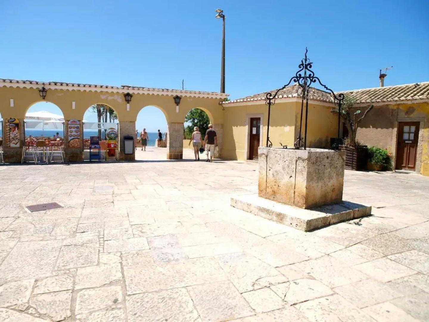 Apartamentos Paraíso Sol da Rocha