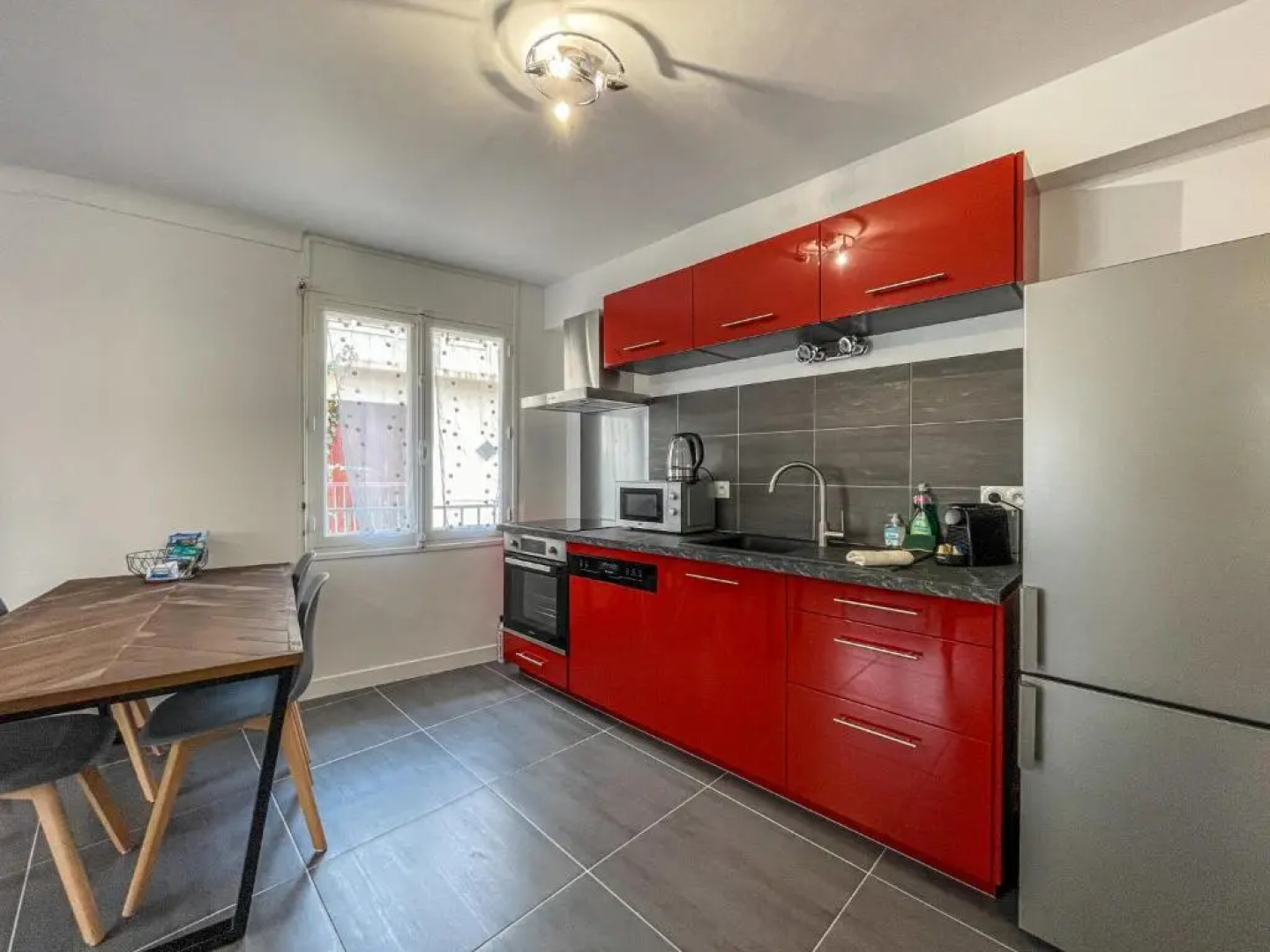 T2 tout équipé à 2 min de la plage ménage inclus 2