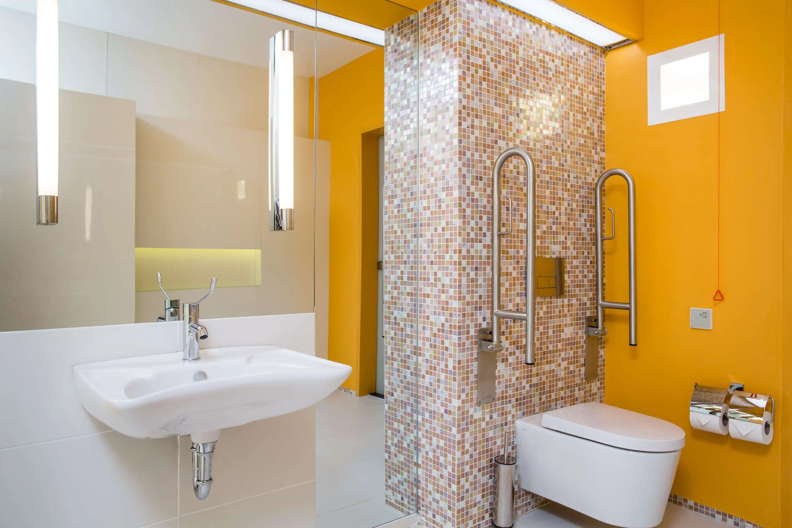 Radisson Blu Hotel & Convention Centre, Kigali