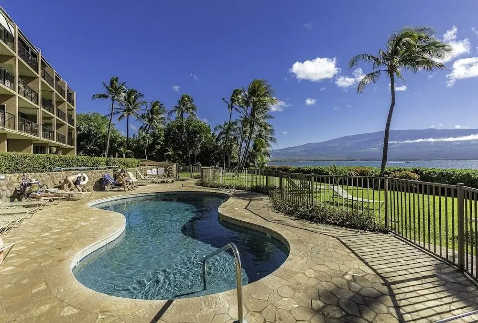 Maalaea Banyans 217 1 Bedroom Condo