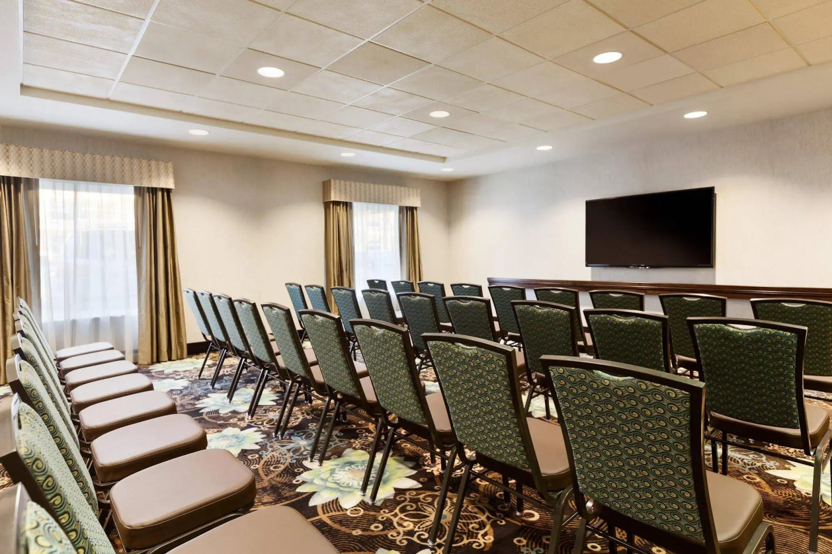 Hampton Inn & Suites Portland/Hillsboro-Evergreen Park