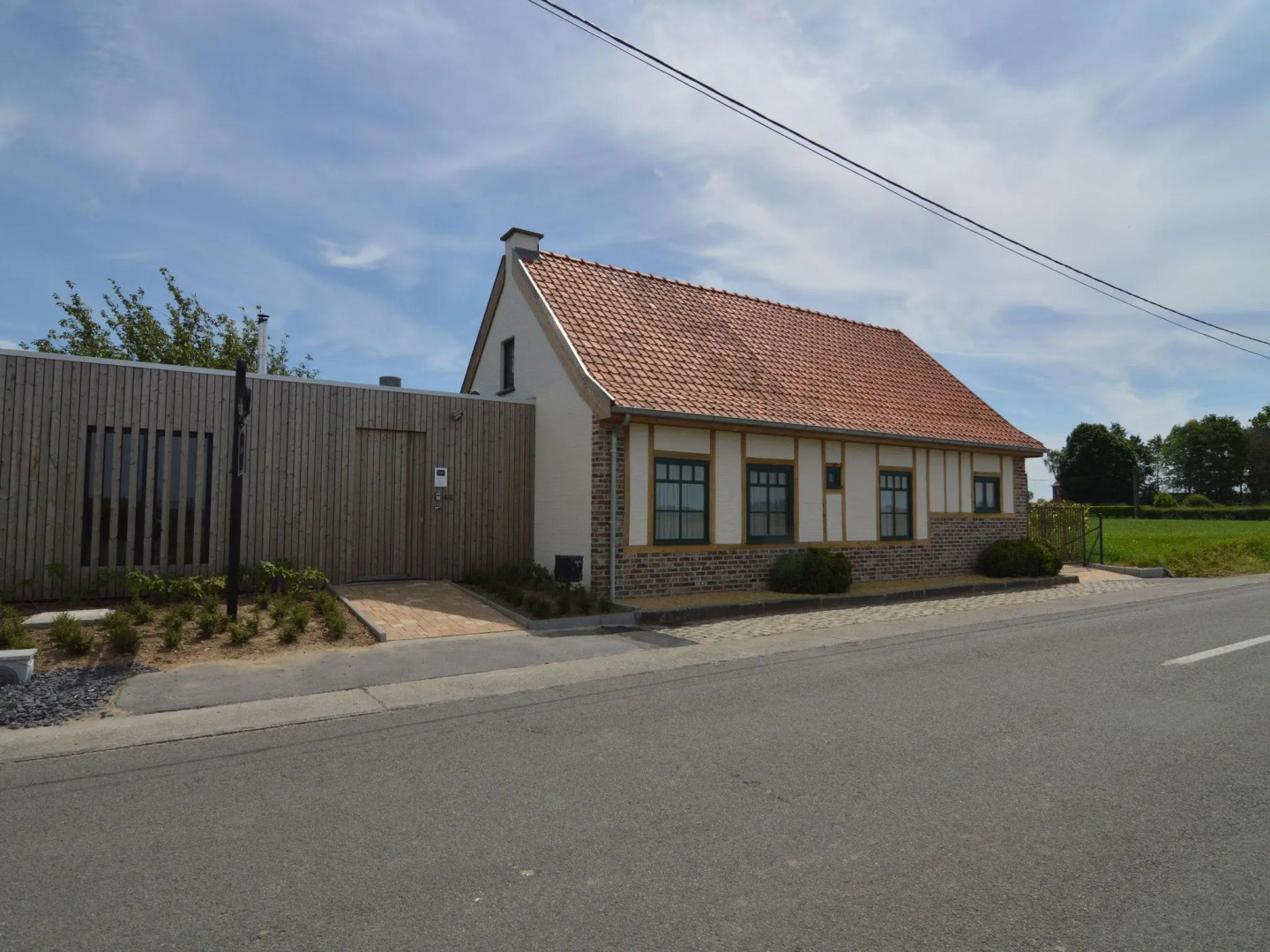 Wonderful Country House With Huge Garden