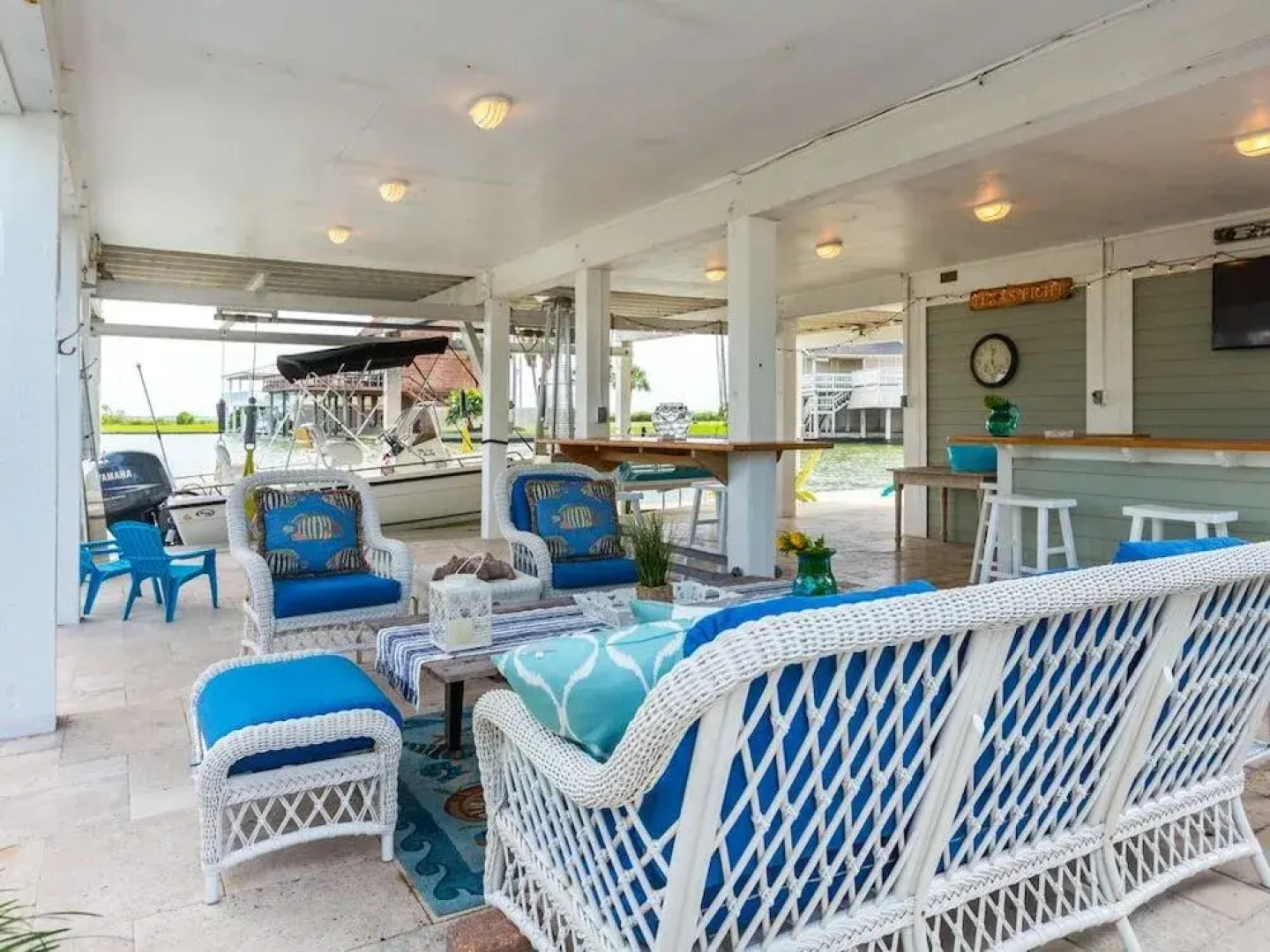 Galveston Canal House with Pool by RedAwning