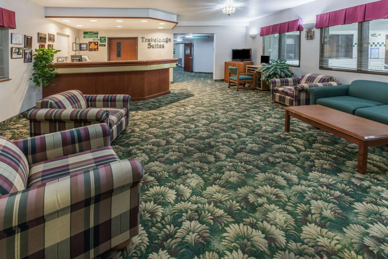 Travelodge Suites by Wyndham Newberg