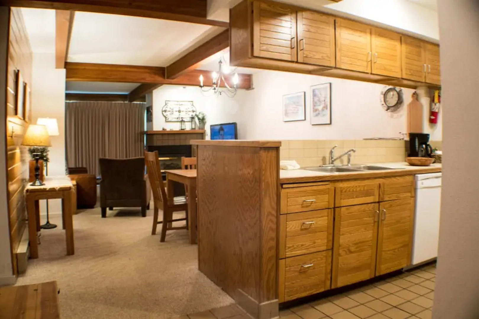 Wood Creek Condominiums