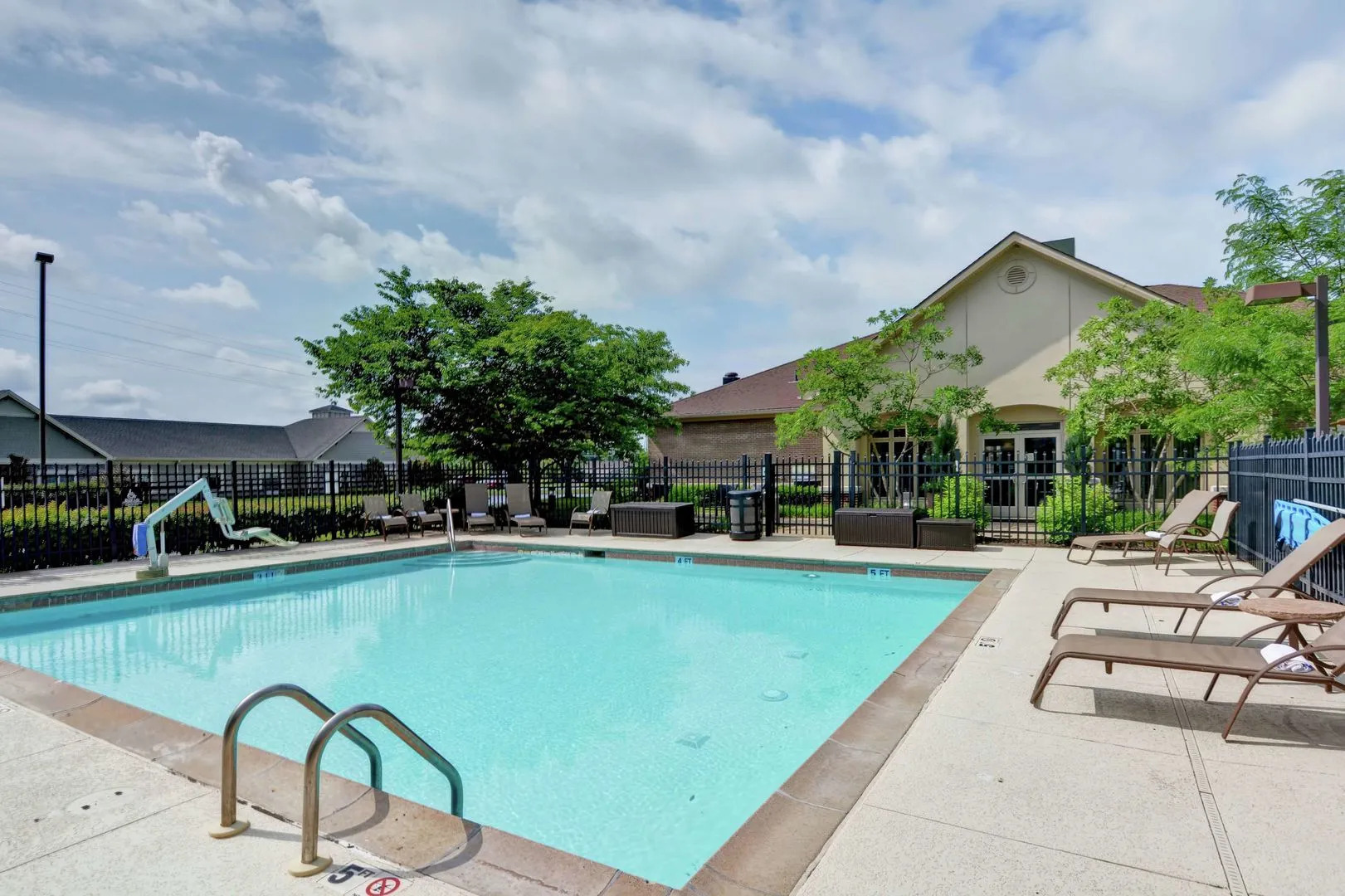 Homewood Suites by Hilton Lexington Fayette Mall