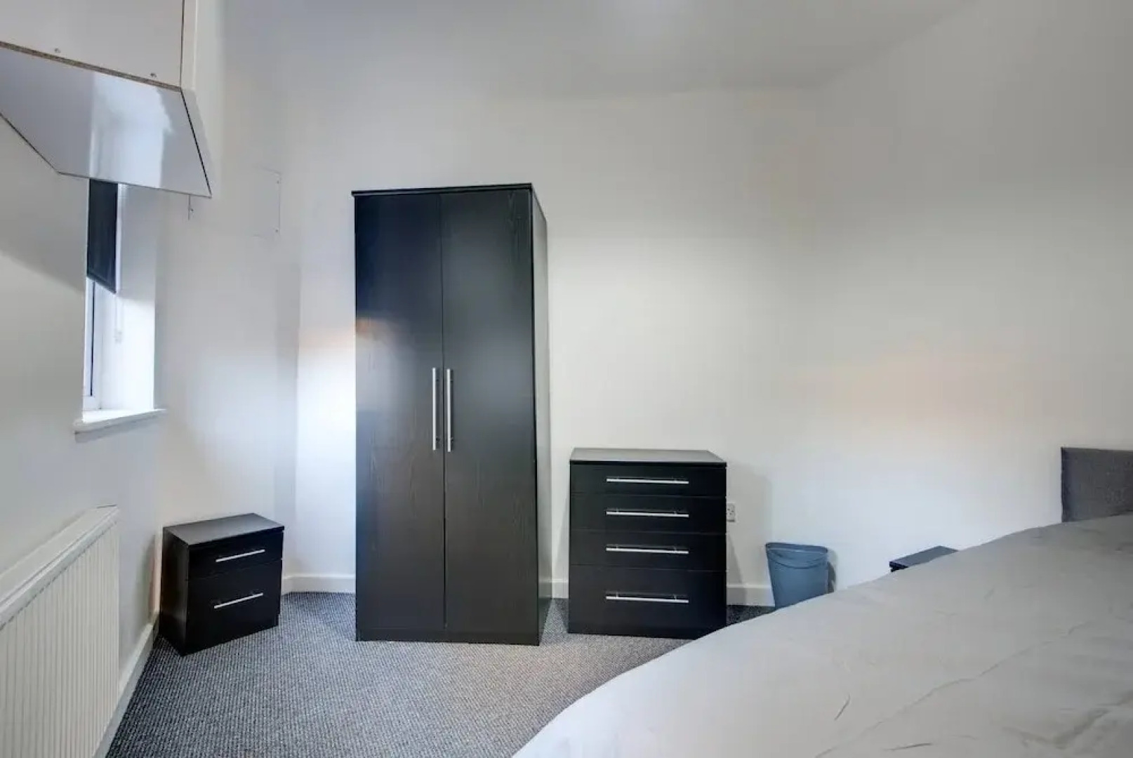 Self Check-In Town House in Barnsley Town Centre