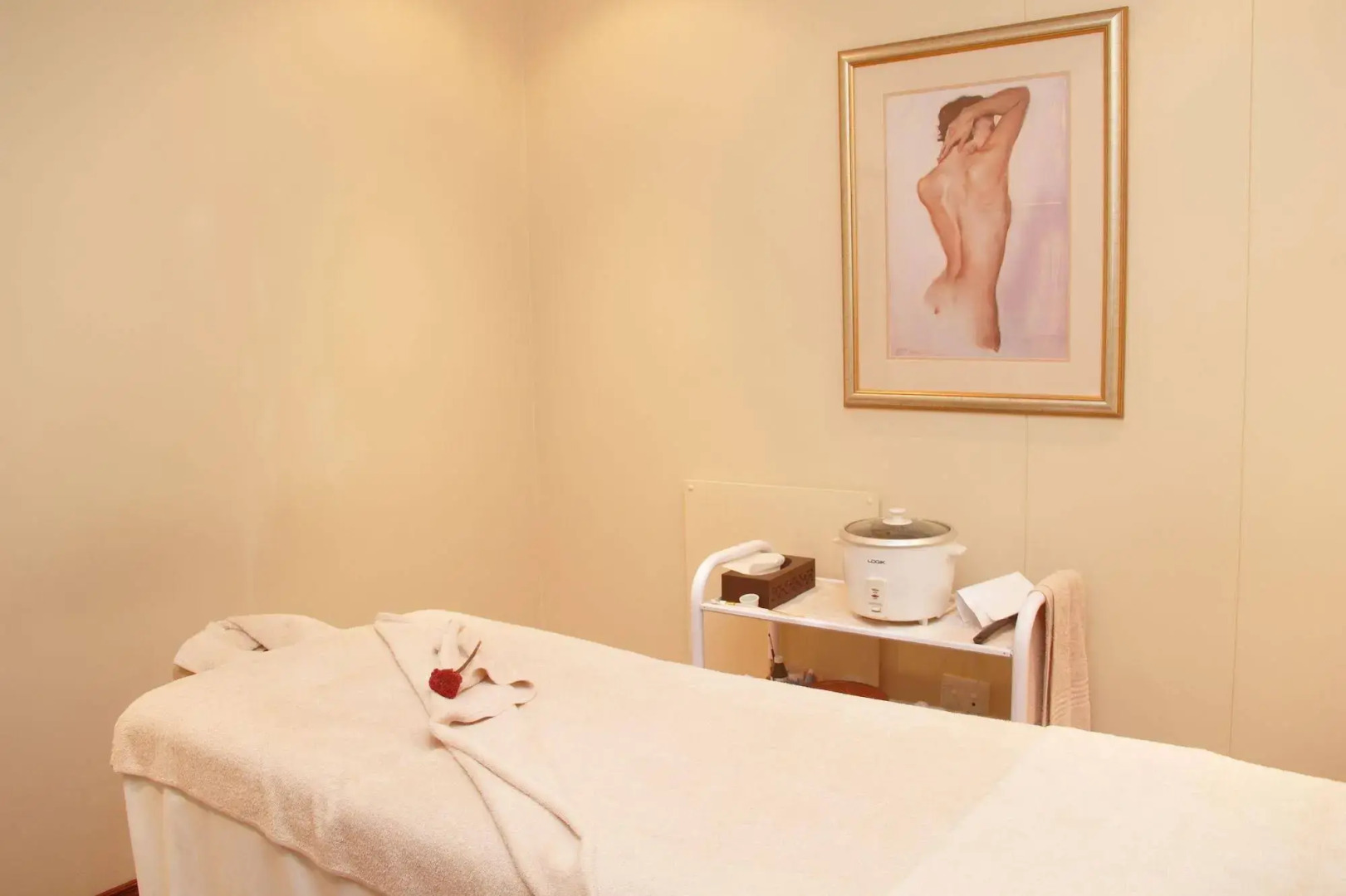 Pinnacle Point Beach and Golf Resort