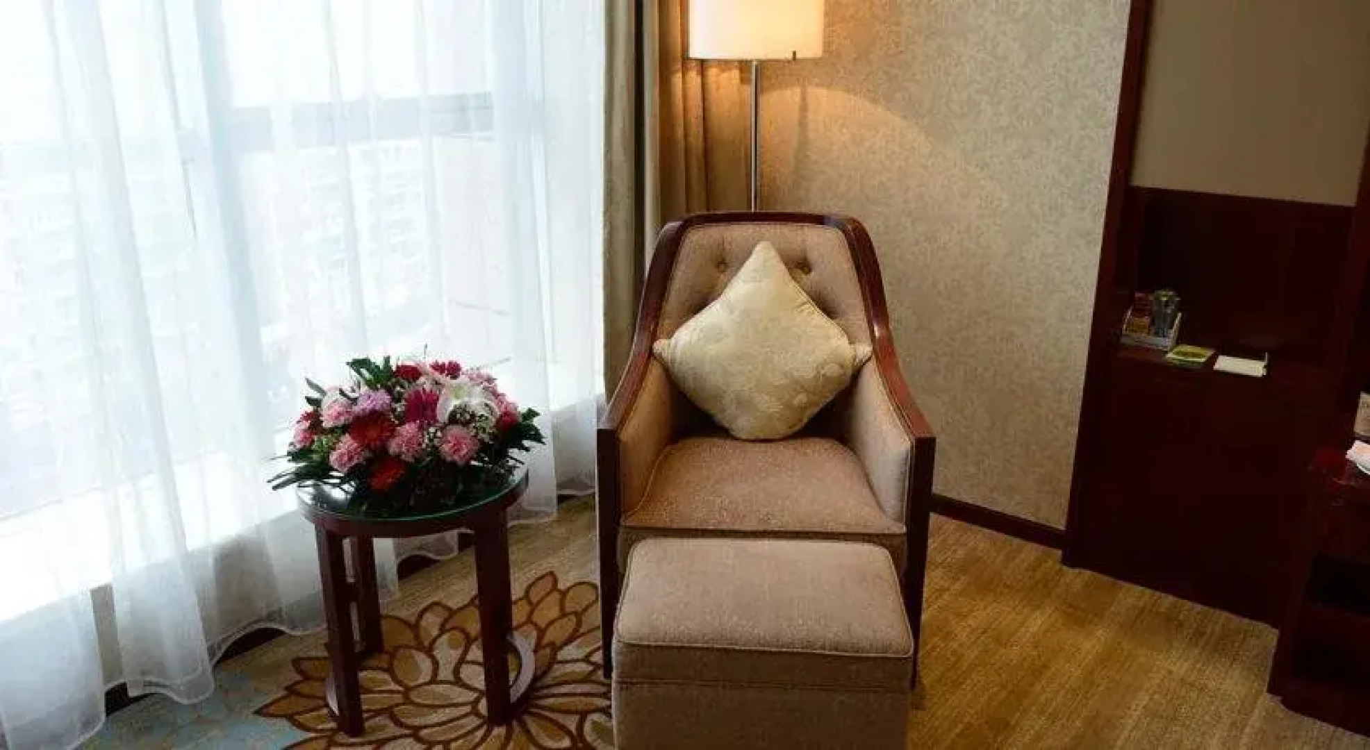 America's Best Rixin International Hotel