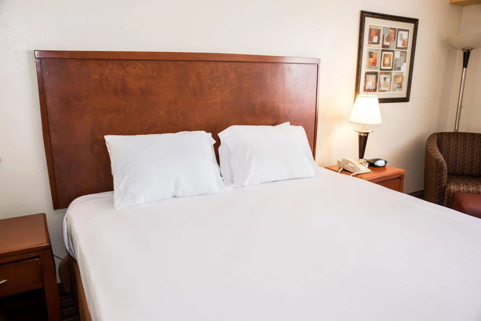 Airport Plaza Inn and Conference Center