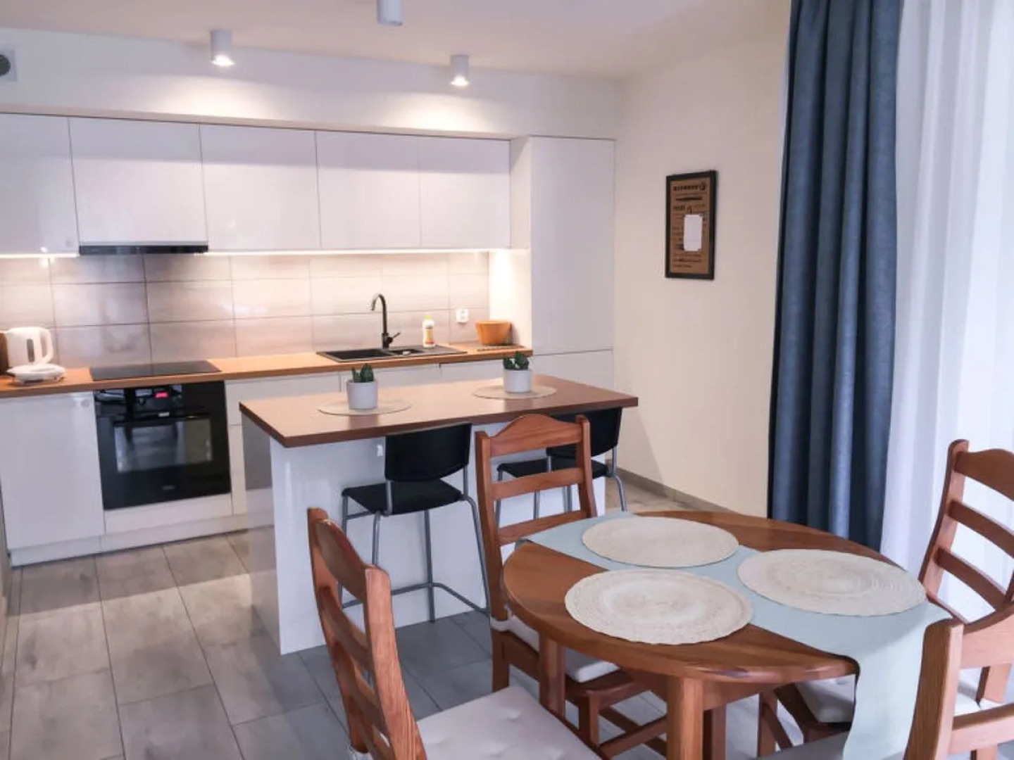 Nad Jeziorem Sławskim 30895