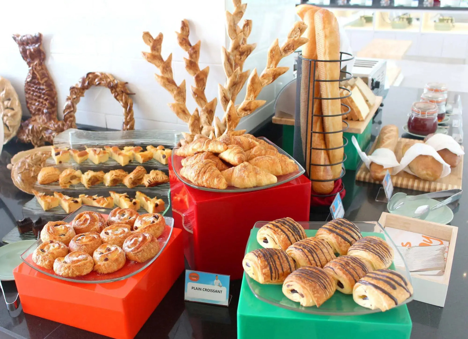 HARRIS Hotel & Conventions Gubeng Surabaya