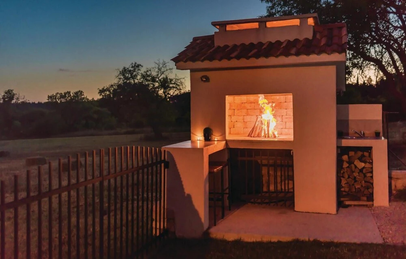 Amazing Home in Drnis With Wifi and 3 Bedrooms